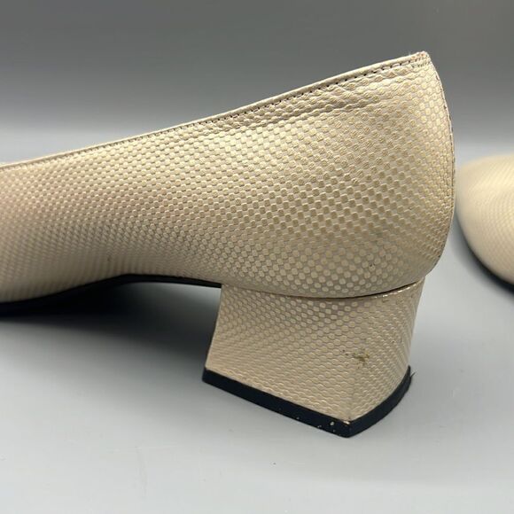 Stuart Weitzman Textured Embossed Block Heel Pumps - Picture 5 of 9